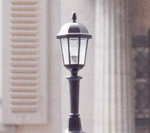 Фонарь уличный на ножке черный под лампу 1xA65 E27 150W