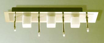 Светильник потолочный цвет арматуры никель матовый плафоны белые под лампу 4x10W 3х20W