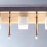 Светильник потолочный цвет арматуры латунь матовая позолота плафоны белые под лампу 4x10W 3х20W