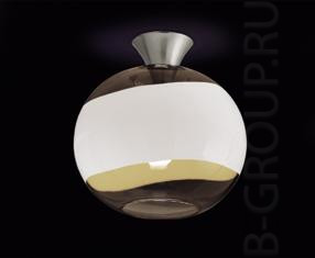 Потолочный светильник шар из выдувного стекла под лампу 1хЕ27 150 Watt. Стекло - прозрачное или янтарное с белой полосой в центре. Размеры: 38х37см.
