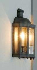 Специсполнение Светильник настенный кованый. Цвет арматуры - антрацит, стекло - прозрачное,под лампу 2хЕ14 60W. Высота - 530, ширина - 310,расстояние от стены - 160
