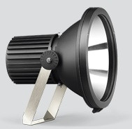 Прожектор Begaс HID лампой, влагозащищённый, изготовлен из литого алюминия, отражатель из анодированного алюминия, класс защиты: IP67