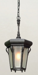 Подвесной уличный светильник ручной работы, кованый, под лампу 1хЕ27 75W. Высота - 800мм, ширина - 406мм, вес - 13кг.
